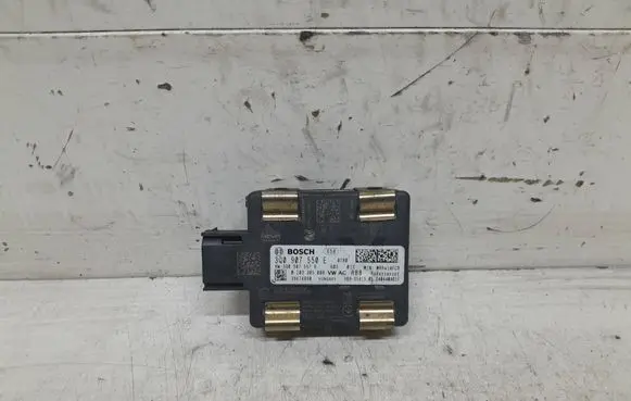 Volkswagen PASSAT B8 Distronic sensor radar 3Q0907550E