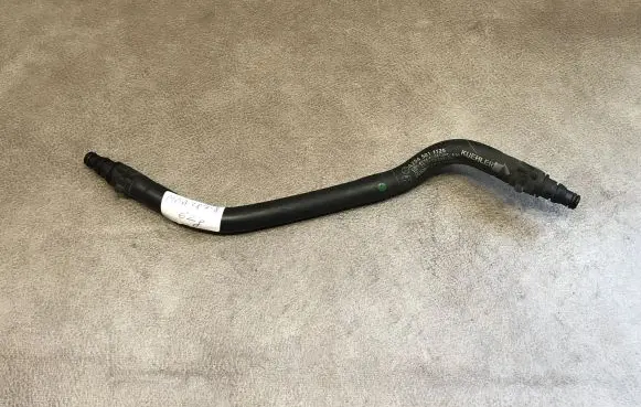 Mercedes-Benz E A207 Engine coolant pipe/hose A2045011125