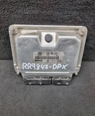 Volkswagen Sharan Engine control unit/module 038906019J 0281010216