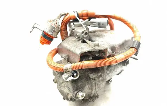Mitsubishi Outlander Air conditioning (A/C) compressor (pump) AKJ200A202F