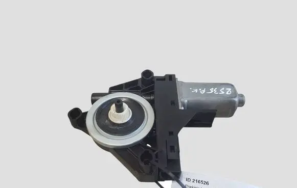 Volvo XC60 Front door window regulator motor 966268102 WR12718