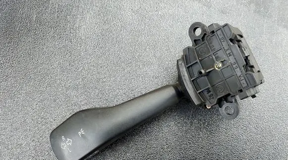 BMW 3 E46 Indicator stalk 8363662M 01104000