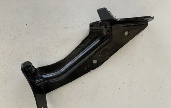 Audi Q5 SQ5 Other engine bay part 80A121232AQ 80A121232