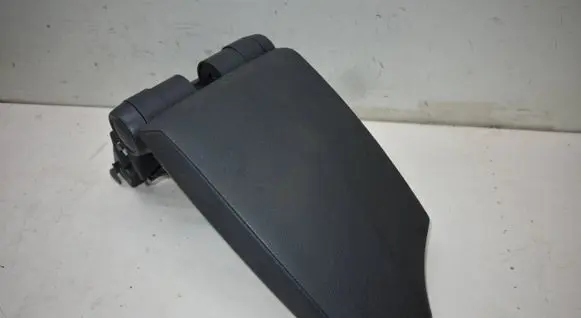 BMW 1 E81 E87 Armrest 7143596
