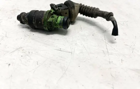 Audi A4 S4 B6 8E 8H Fuel injector 078133551bb