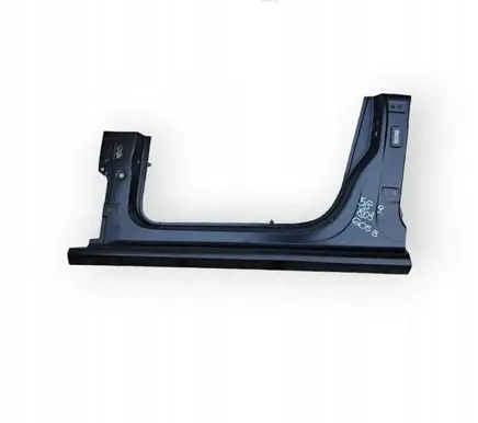 Volkswagen Golf VII Front bumper upper radiator grill