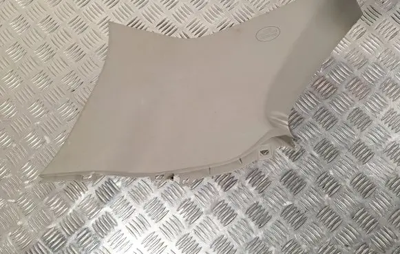 Toyota Auris 150 (C) pillar trim 6248002100B0 6248002110B