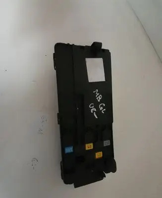 Mercedes-Benz GL X164 Fuse module A2115452601