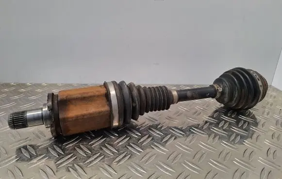 BMW X1 E84 Front driveshaft 7591681