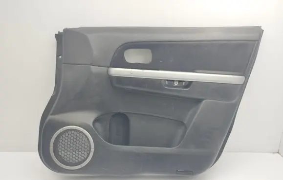 Suzuki Grand Vitara II Front door card panel trim 8371265J0
