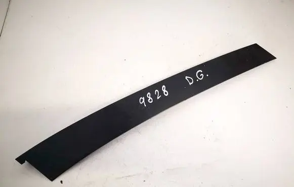 Mercedes-Benz C AMG W204 Rear door glass trim molding a2046900887