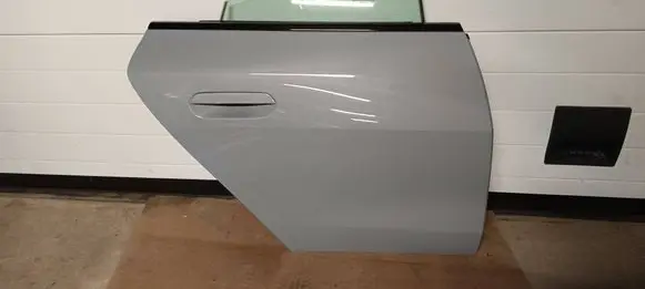 BMW i4 Rear door