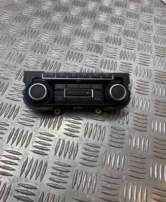 Volkswagen Golf VI Air conditioner control unit module 5K0907044BS