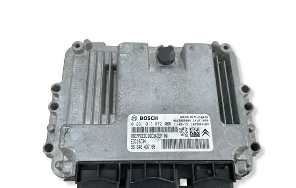 Peugeot 307 Engine control unit/module 9664843780 0281013872 9653958980