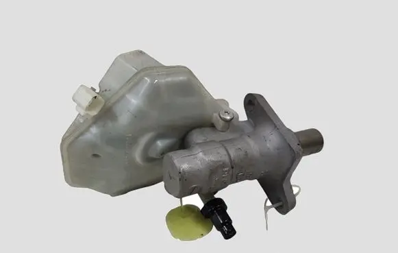 Volvo V70 Master brake cylinder 03350885571