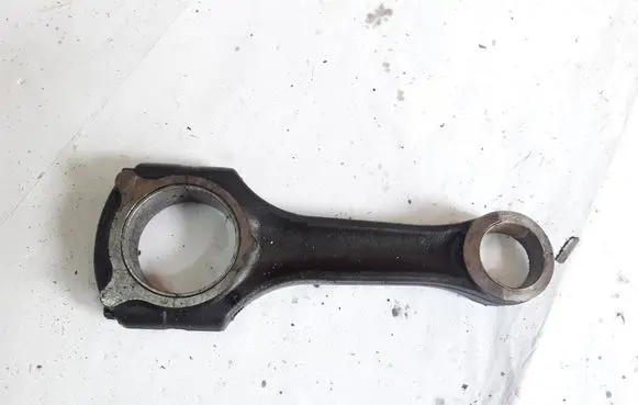 Mercedes-Benz Vito Viano W639 Connecting rod/conrod 611033
