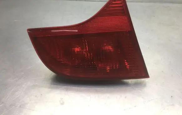 Audi A4 S4 B7 8E 8H Tailgate rear/tail lights 8E9945093 484501 749001