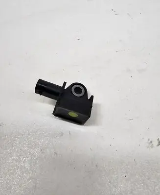 Volkswagen Touran II Airbag deployment crash/impact sensor 5Q0959651B 210418 05960
