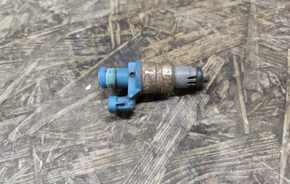 Opel Signum Fuel injector 12790825