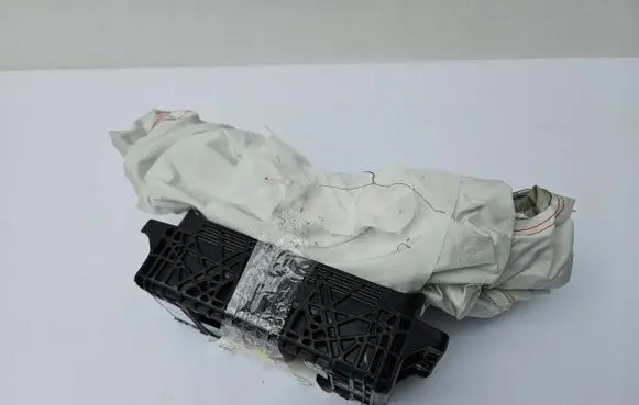 Audi A4 S4 B9 8W Passenger airbag 8W0880204J