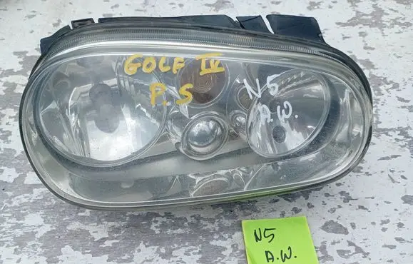 Volkswagen Golf IV Headlight/headlamp 1212123