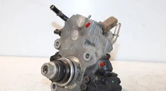 Fuel injection high pressure pump