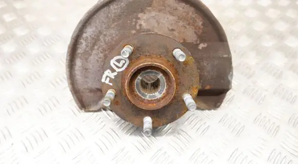 Mitsubishi Outlander Front wheel hub
