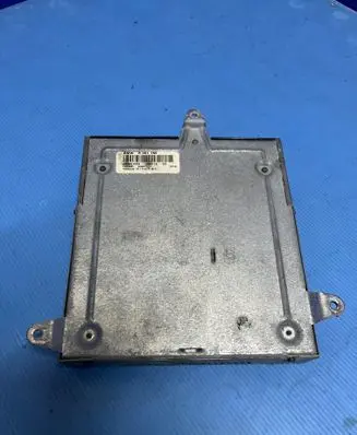 BMW 7 E38 Sound amplifier 8361785 064118 086661059