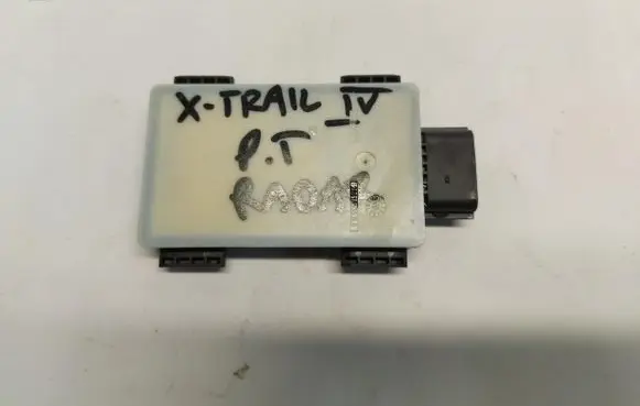 Nissan X-Trail T33 Blind spot module 284n08889r