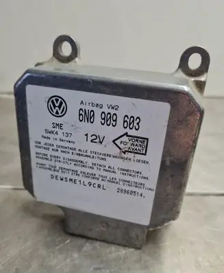 Volkswagen Transporter - Caravelle T4 Airbag control unit/module 6N0909603