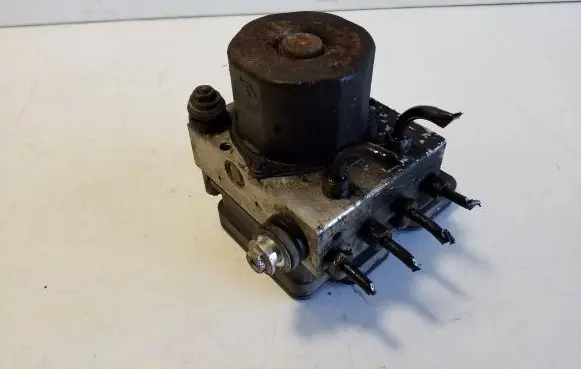 Iveco Daily 5th gen ABS Pump 2265106516 0265956036