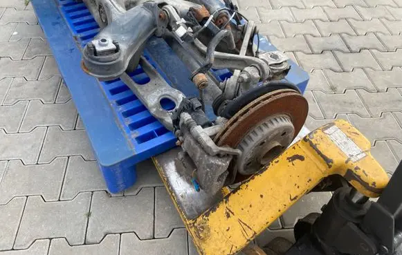 Mercedes-Benz E W213 Rear axle beam with reductor 2133509707