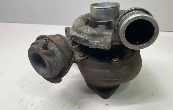Volvo S60 Turbo 8653146