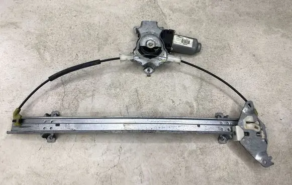 Nissan Pathfinder R51 Front door window regulator with motor 400849 0849