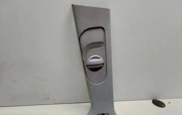Ford Mondeo Mk III Other sill/pillar trim element