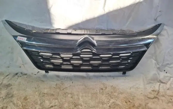 Citroen Jumper Front bumper upper radiator grill 1315804070