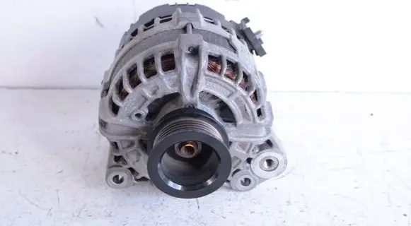 Volvo V60 Generator/alternator 30659580 0125812009