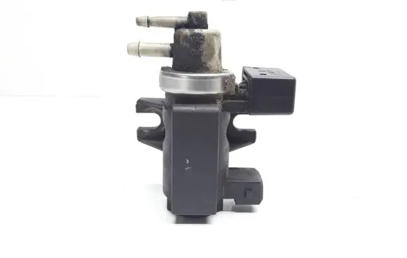 Volvo V70 Turbo solenoid valve 30637251 72190329