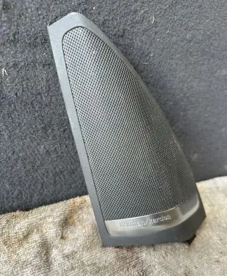 Mercedes-Benz GLS X166 Front door high frequency speaker A2319062200 07008201MB A1667200344
