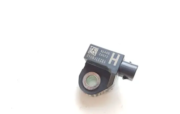 Subaru Crosstrek III Airbag deployment crash/impact sensor 98237FN060