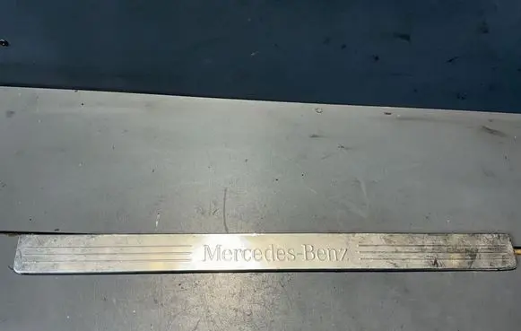 Mercedes-Benz C W204 Front sill trim cover A2046800135