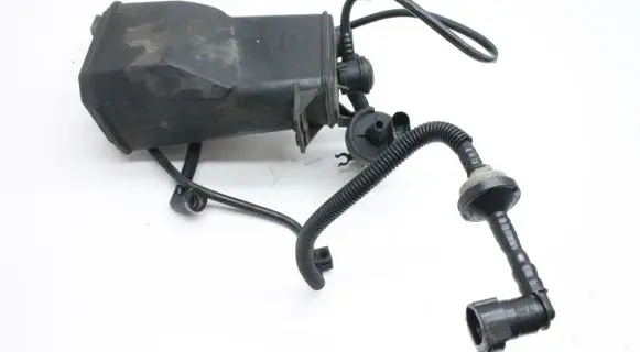 Audi TT Mk1 Active carbon filter fuel vapour canister 8N0201803M