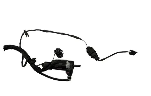 Volkswagen PASSAT B8 Windscreen/windshield washer pump 1K6955651