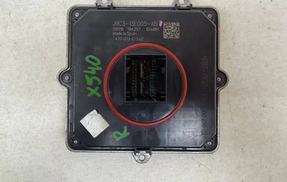 Land Rover Defender LED ballast control module J9C313E005AB J9C3-13E005-AB 147000042302
