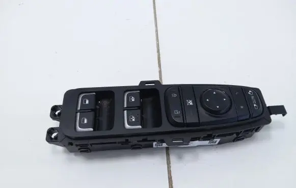 KIA Stinger Electric window control switch 93570J5500
