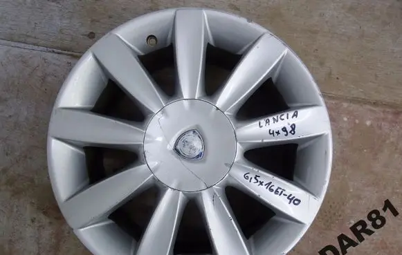 Lancia Musa R16 alloy rim 