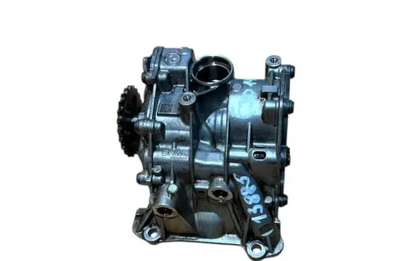 BMW 3 F30 F35 F31 Oil pump 8513756 170321 GD01786