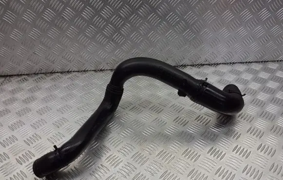 Volkswagen Polo IV 9N3 Intercooler hose/pipe