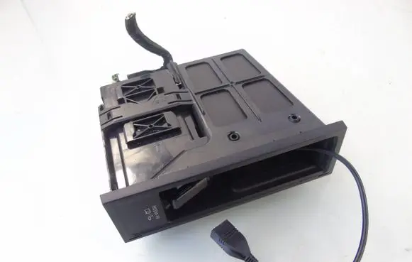 Volkswagen PASSAT B7 Other control units/modules 5N0035729