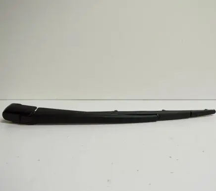 Mitsubishi Outlander Rear wiper blade arm